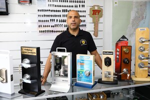 Biometric Security for Miami Homes &amp; Offices: The Future of Access Control Is in Full Swing - Quickly Locksmith Miami